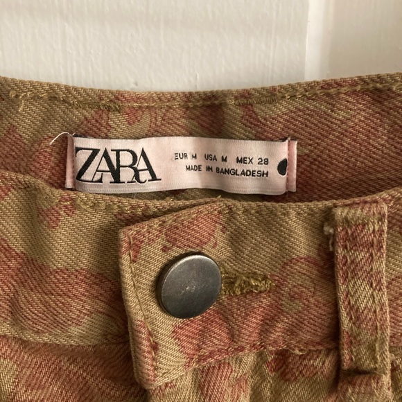 Zara Wide Leg High Waist Paisley Jeans Brown/Red, Size M - Picture 5 of 7